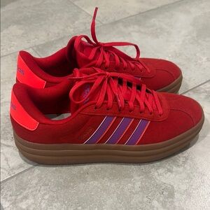Adidas Women’s VL court Red Sneakers